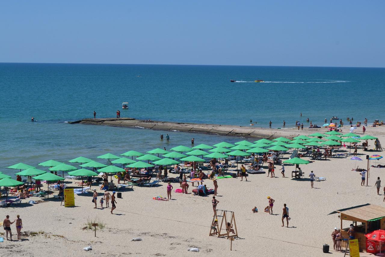 Olimp Otel Zaliznyi Port Dış mekan fotoğraf